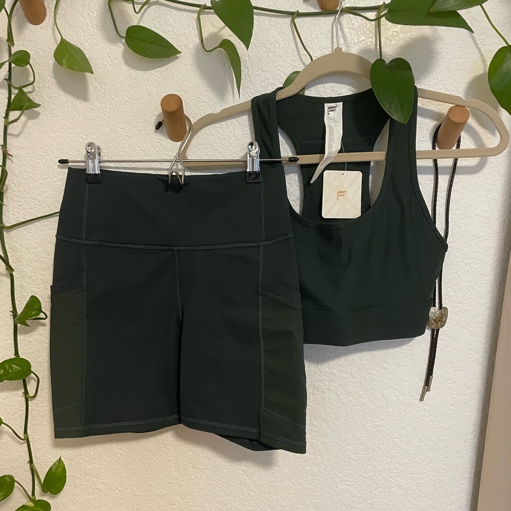 Fabletics two piece set